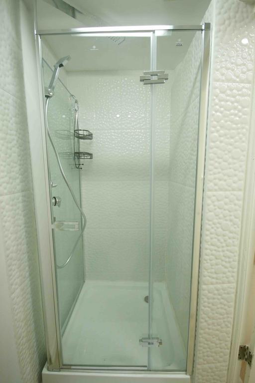 Cattleya Luxury Suites Kingston Zimmer foto