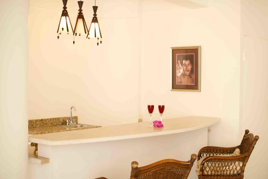 Cattleya Luxury Suites Kingston Zimmer foto